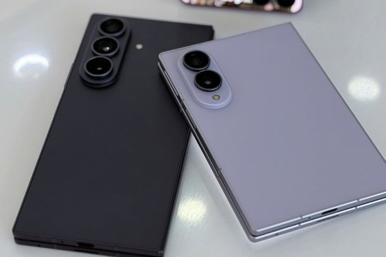 so sánh z fold8 ultra và z fold8