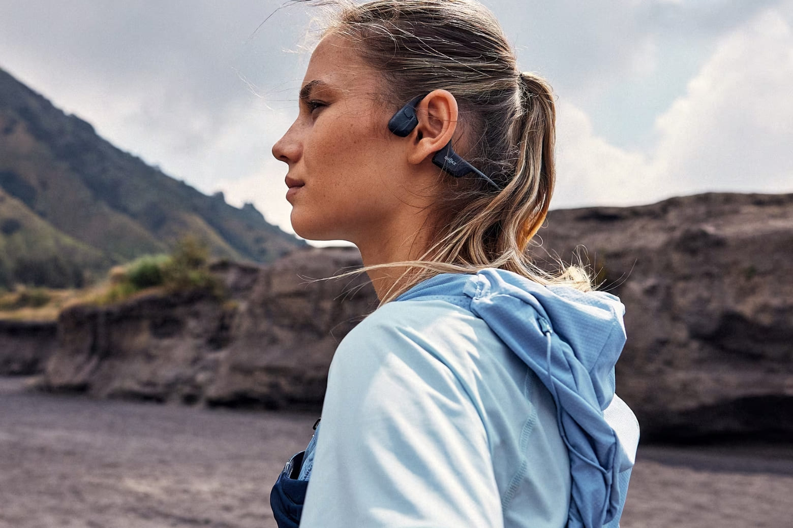tai-nghe-bluetooth-the-thao-shokz-openrun-pro-2-mini-4-didongviet.jpg