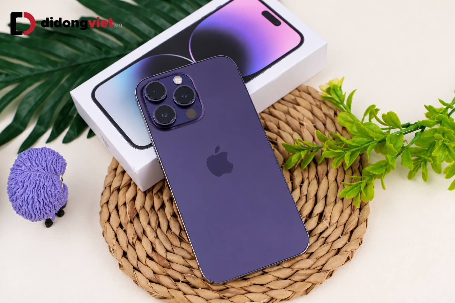 gia-iphone-14-pro-max-256gb-cu-theo-dung-luong-va-tinh-trang-may-didongviet.jpg