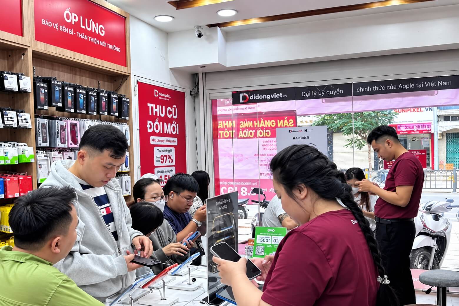 iphone-16-pro-max-512gb-cu-dam-bao-quyen-loi-didongviet.jpg