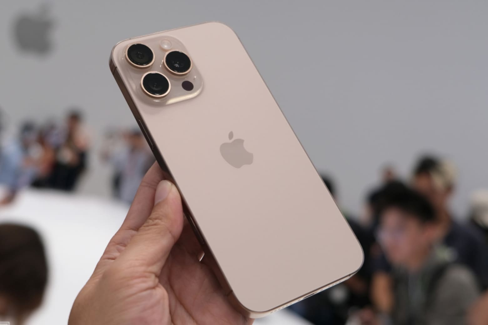 iphone-16-pro-512gb-cu-1-didongviet.jpg