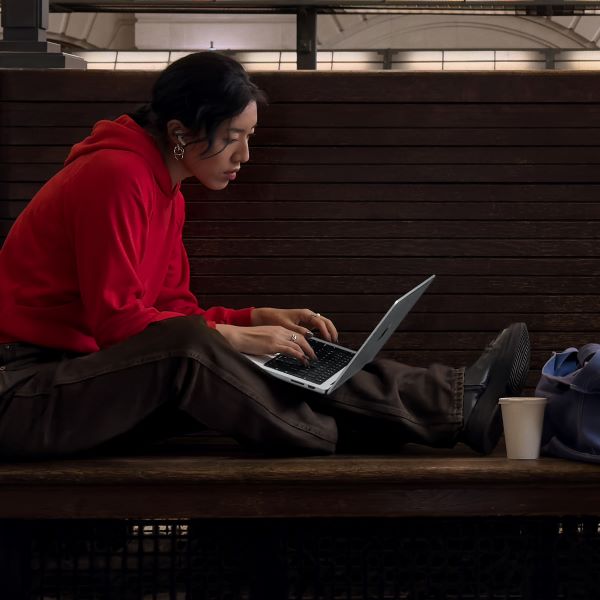 MacBook Pro M3 14 inch 8GB/512GB Chính Hãng