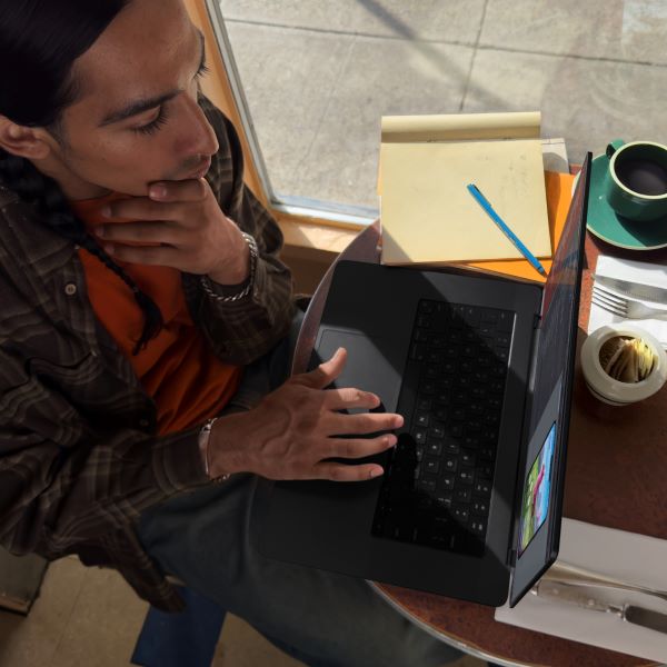 MacBook Pro M3 Max 16 inch 36GB/1TB Chính Hãng