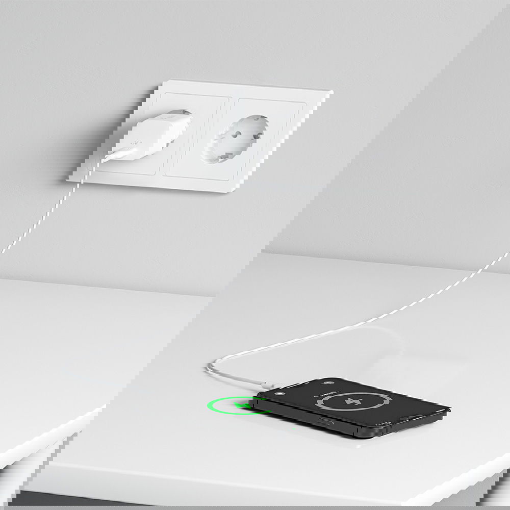 Adapter sạc nhanh 25W USB-C PD3.1 Wall Charger màu trắng Belkin