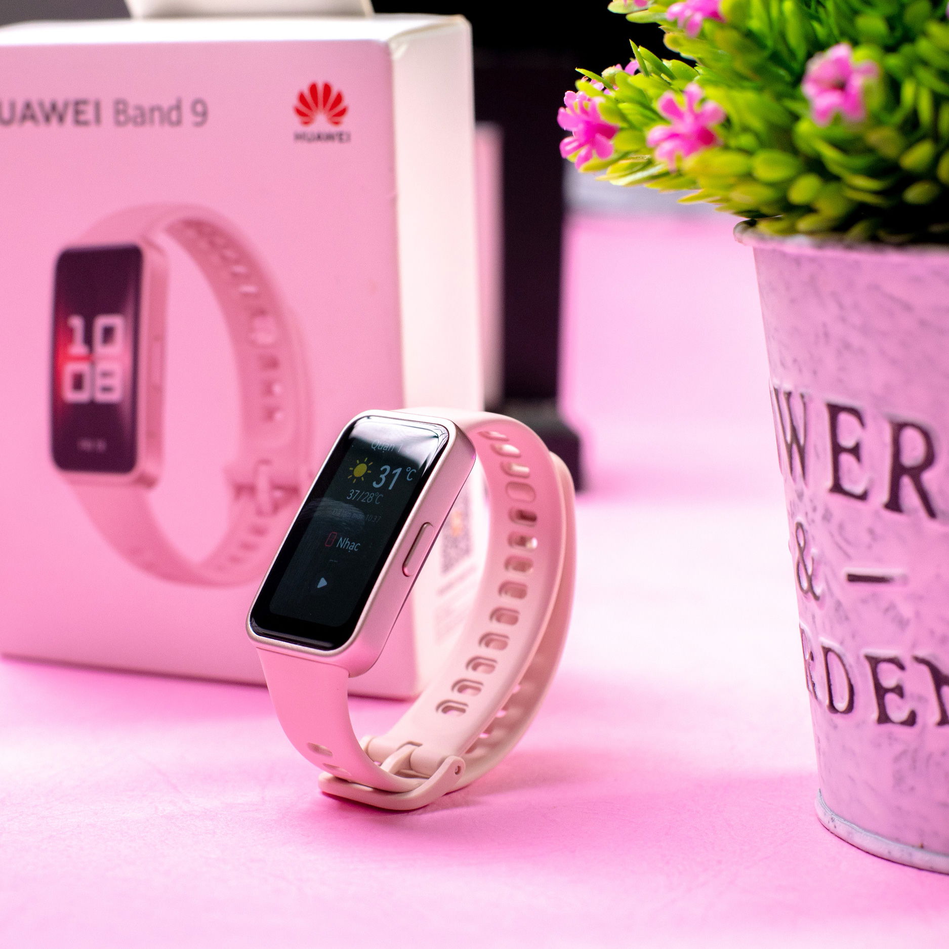 Vòng đeo tay thông minh Huawei Band 9