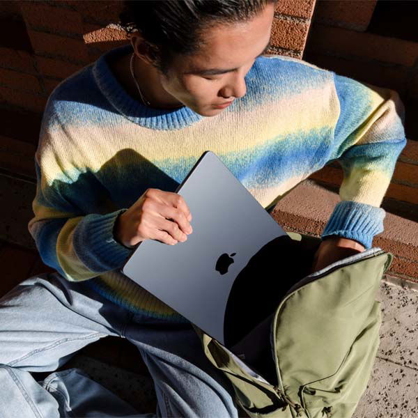 MacBook Air M3 13 inch 16GB/256GB Chính Hãng