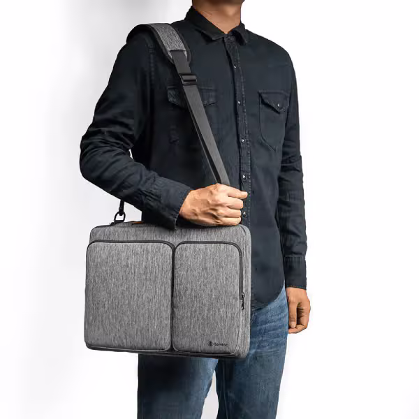 Túi đeo Tomtoc (USA) Versatile 360* Shoulder Bags MacBook Pro/Air13 inch - ảnh 4