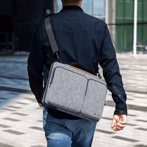 Túi đeo Tomtoc (USA) Versatile 360* Shoulder Bags MacBook Pro/Air13 inch - ảnh 6